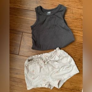 H&M tank top onesie and short combo. Gray sleeveless onesie, cream floral shorts